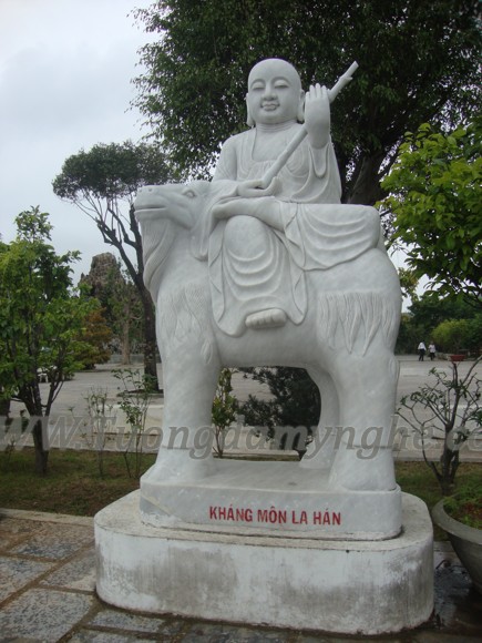 khang-mon-la-han-da-trang-xam (1)